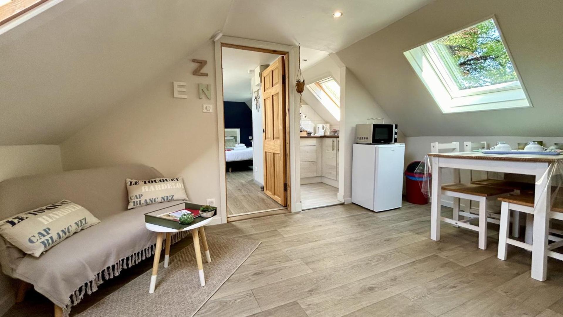 Terre & Mer'Veilles 2, Appartement Avec Spa Pour 2 Personnes Favieres  ภายนอก รูปภาพ